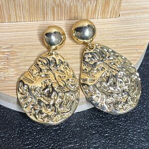 Statement Gold Tone Fashion Dangle Pattern Teardrop Earrings